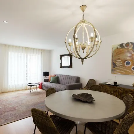 Charming Apartment Lisbon